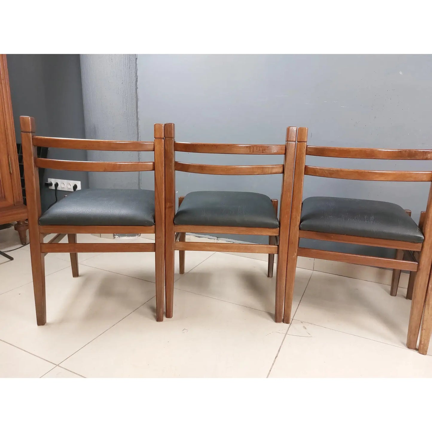 Mid Century Modern Scandinavian Design Dining Chairs - Set of 6
