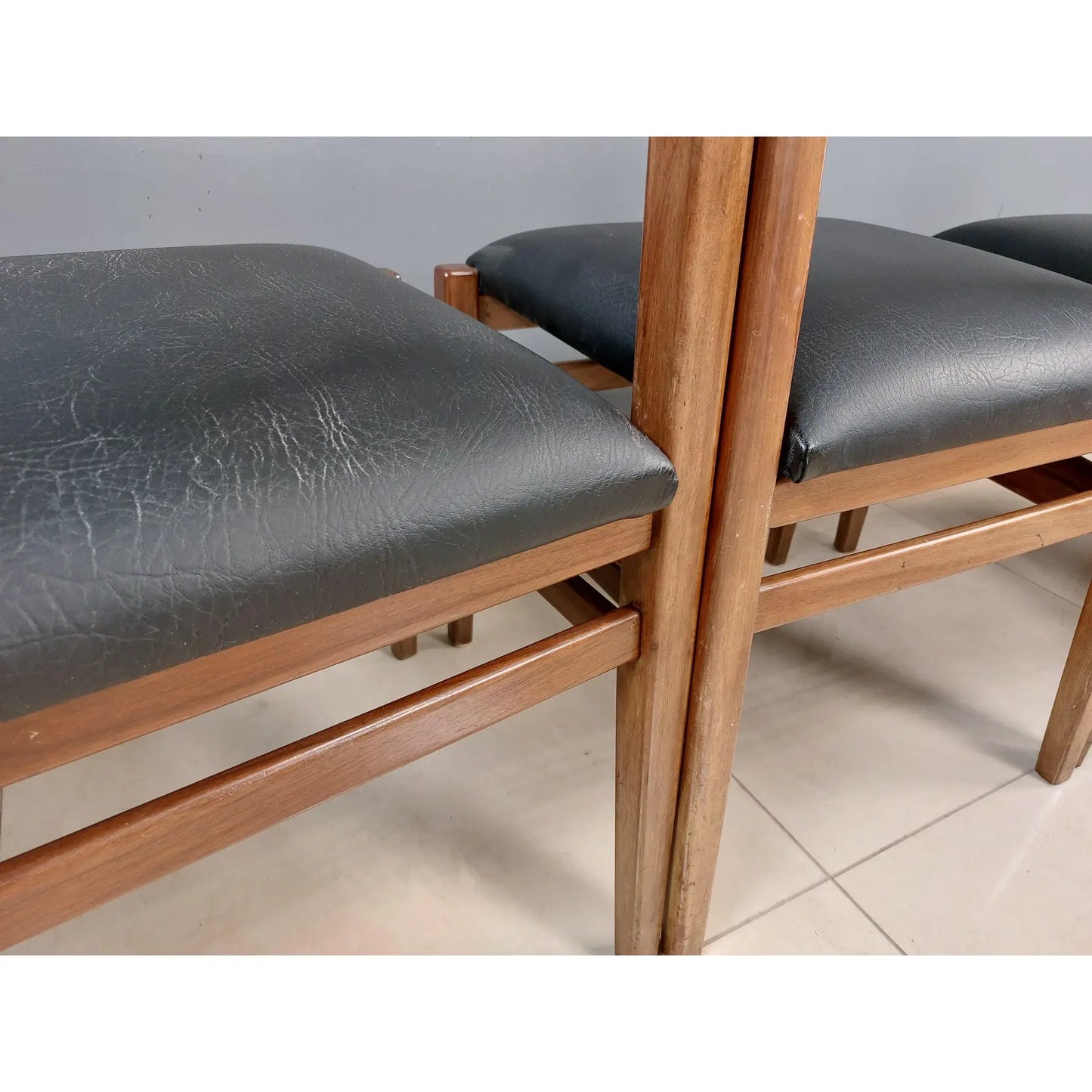 Mid Century Modern Scandinavian Design Dining Chairs - Set of 6