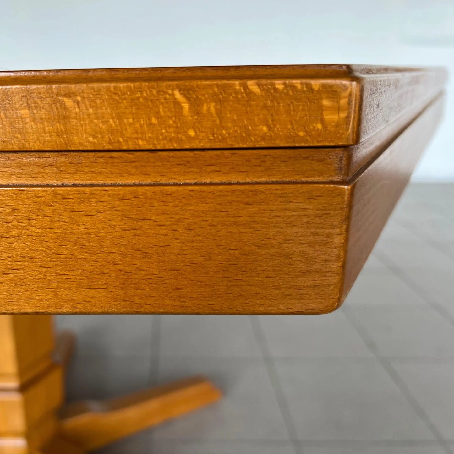 Scandinavian Extendable Dining Table