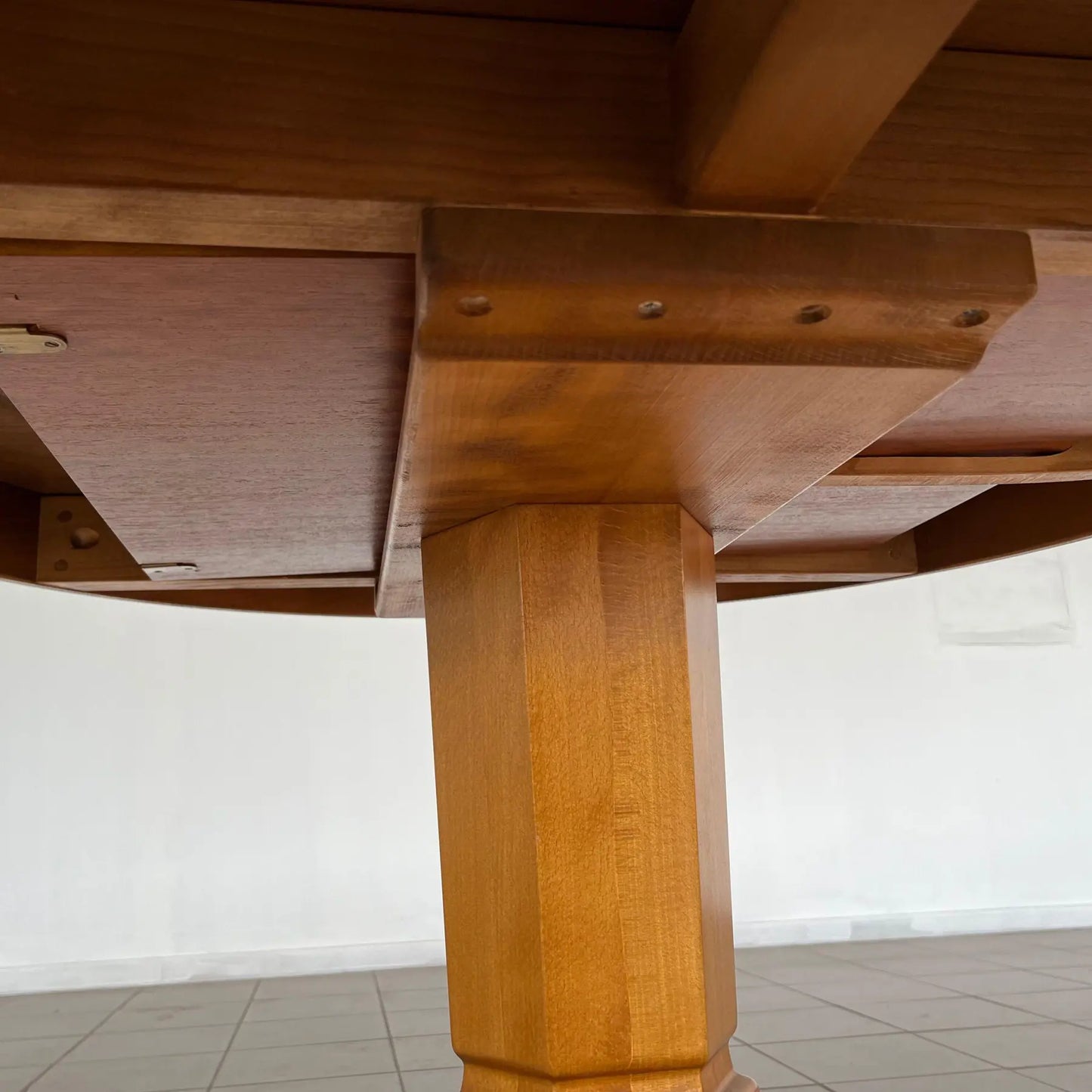 Scandinavian Extendable Dining Table
