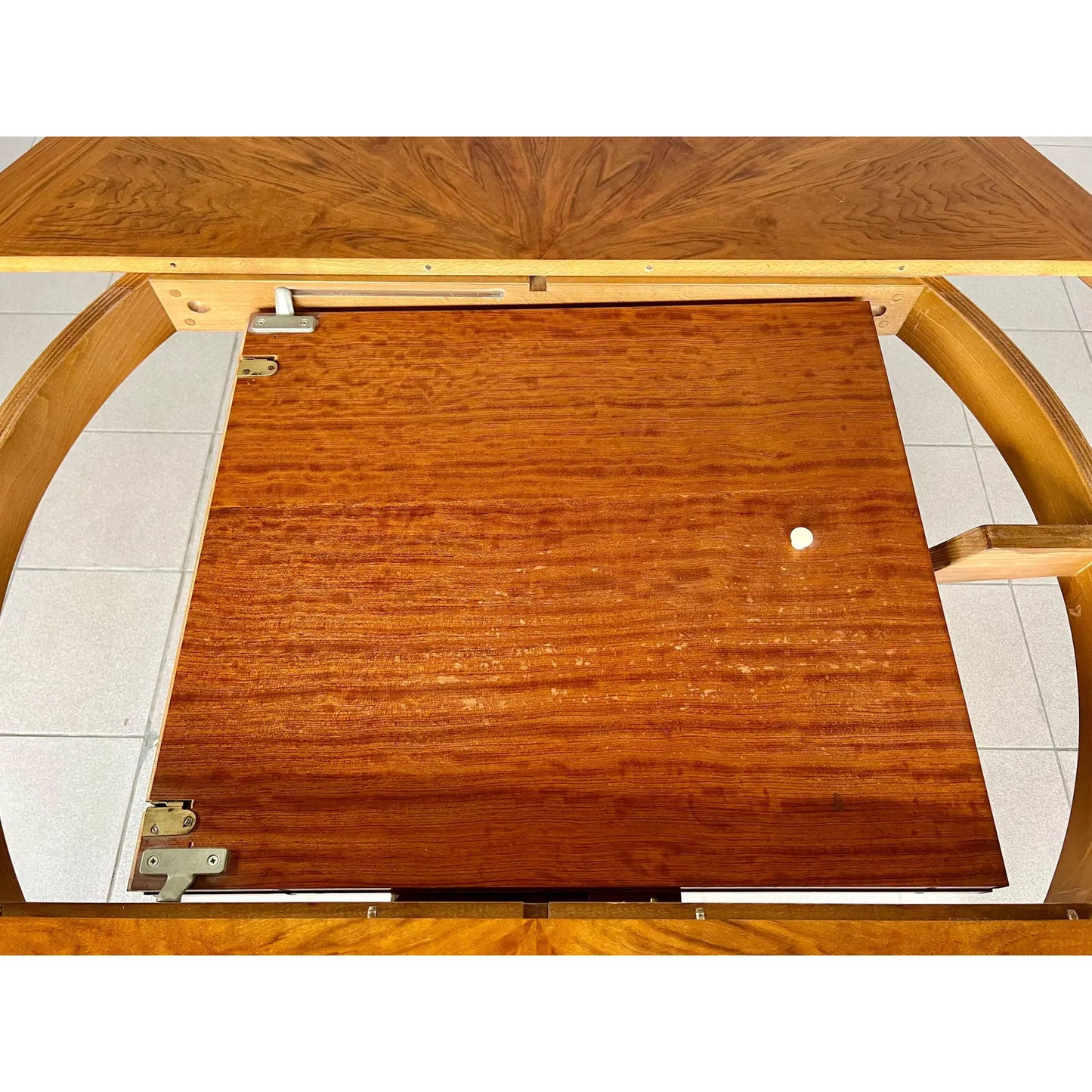 Scandinavian Extendable Dining Table
