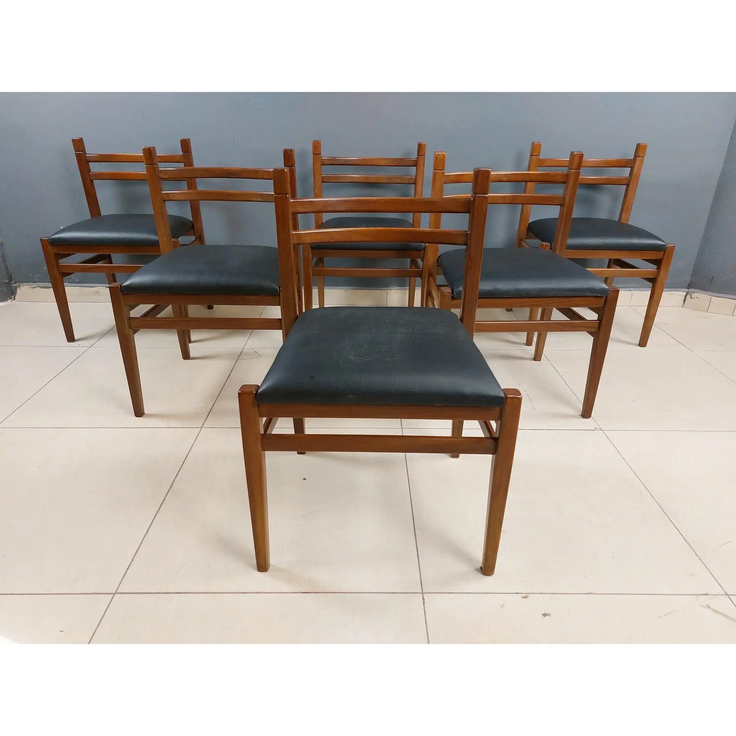 Mid Century Modern Scandinavian Design Dining Chairs - Set of 6