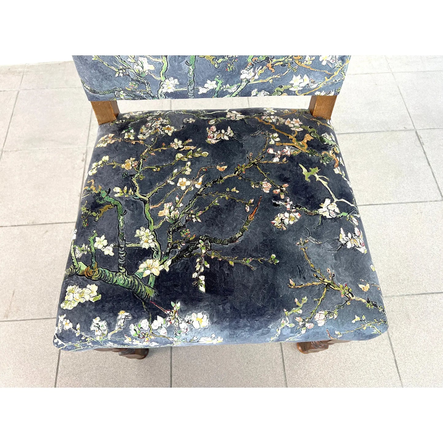 Vintage Louis XIII Style Dining Chairs – Set of 4